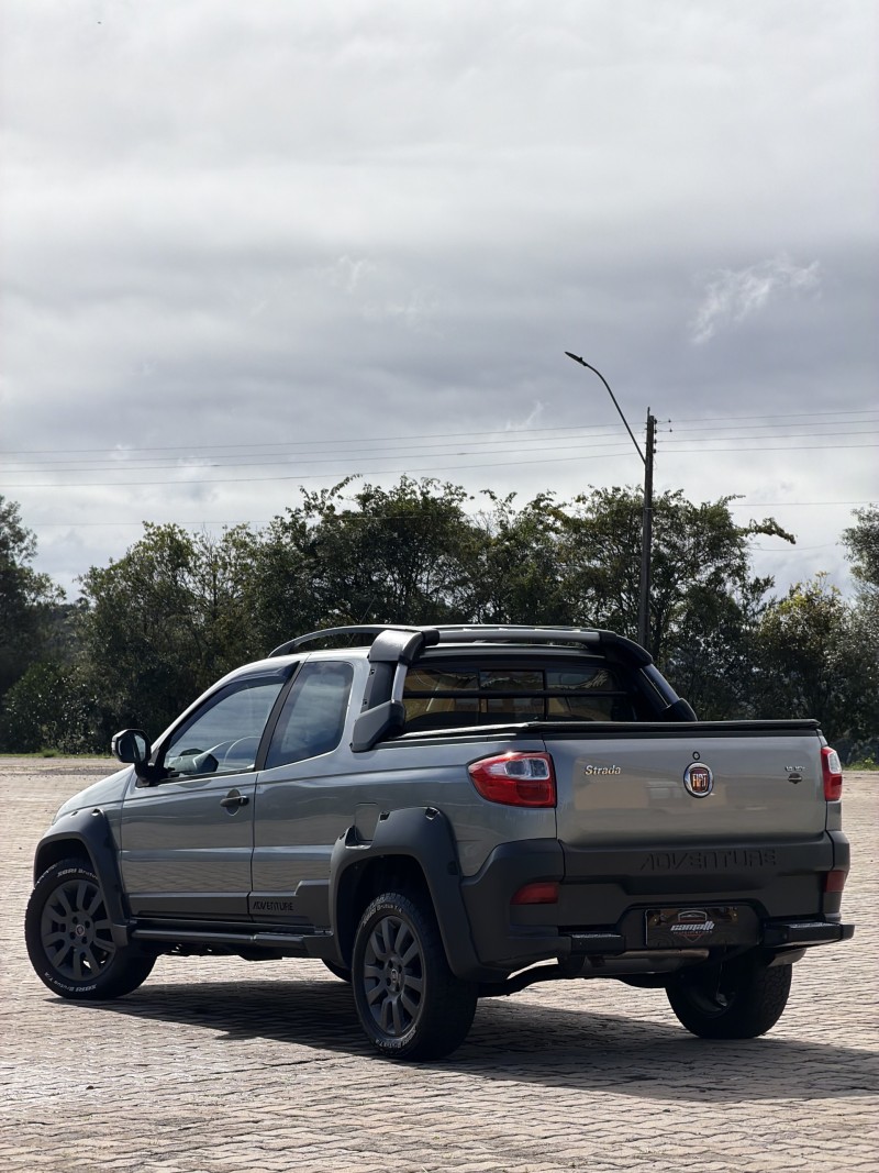 STRADA 1.8 MPI ADVENTURE CD 16V FLEX 3P MANUAL - 2014 - ANTôNIO PRADO
