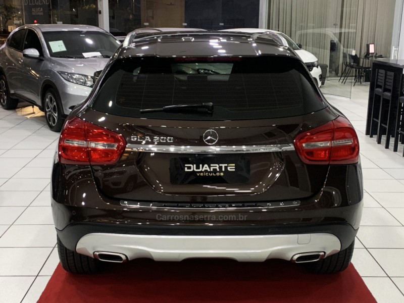 GLA 200 1.6 CGI VISION 16V TURBO GASOLINA 4P AUTOMÁTICO - 2015 - PORTO ALEGRE