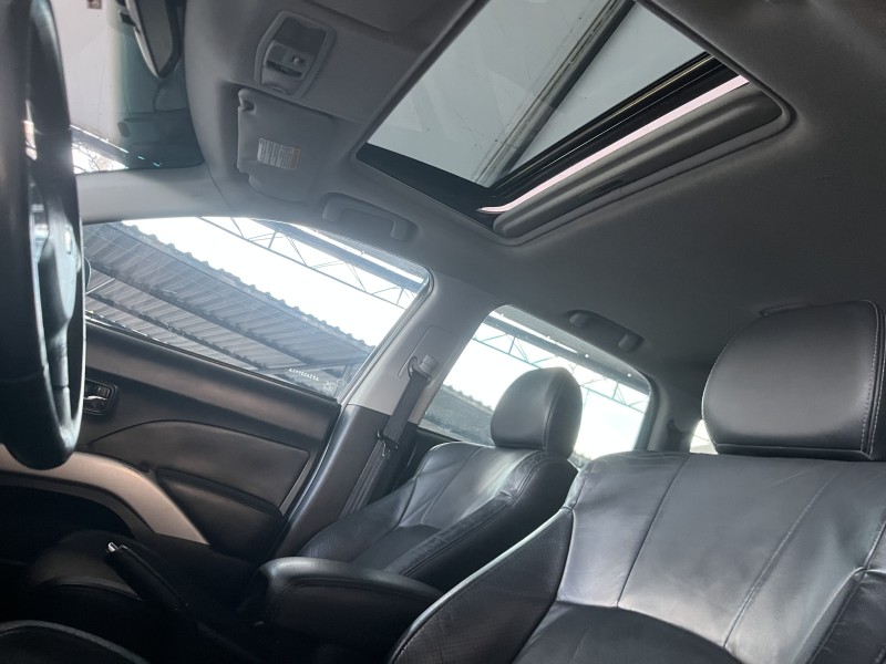 OUTLANDER 3.0 GT 4X4 V6 24V GASOLINA 4P AUTOMÁTICO - 2009 - CAXIAS DO SUL