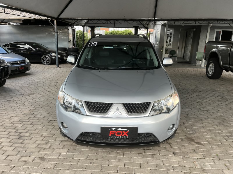 OUTLANDER 3.0 GT 4X4 V6 24V GASOLINA 4P AUTOMÁTICO - 2009 - CAXIAS DO SUL