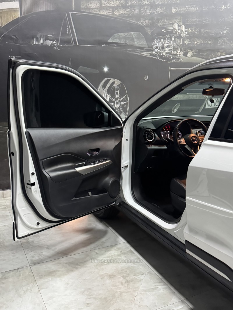 KICKS 1.6 16V FLEX SL 4P XTRONIC - 2019 - CAXIAS DO SUL