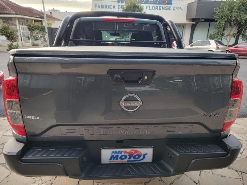 FRONTIER 2.3 ATTACK 4X4 CD BI-TURBO DIESEL 4P AUTOMÁTICO - 2025 - FLORES DA CUNHA
