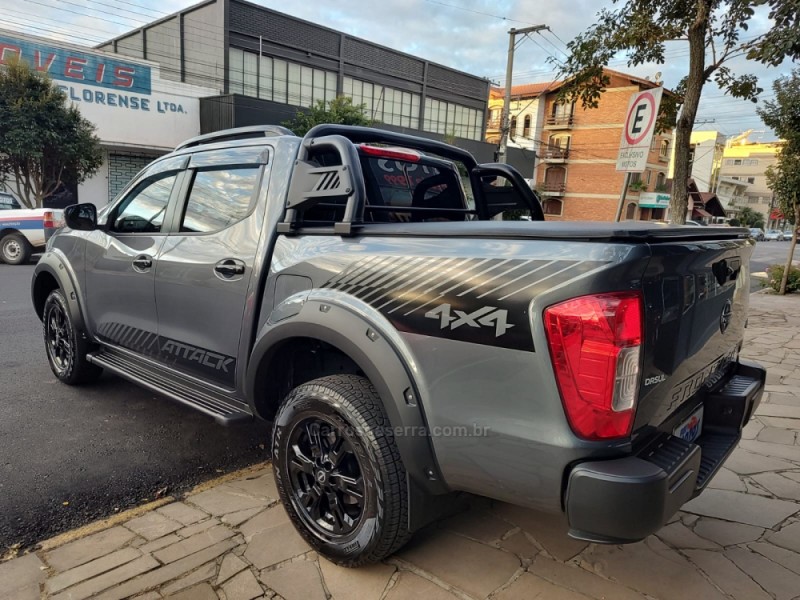 FRONTIER 2.3 ATTACK 4X4 CD BI-TURBO DIESEL 4P AUTOMÁTICO - 2025 - FLORES DA CUNHA
