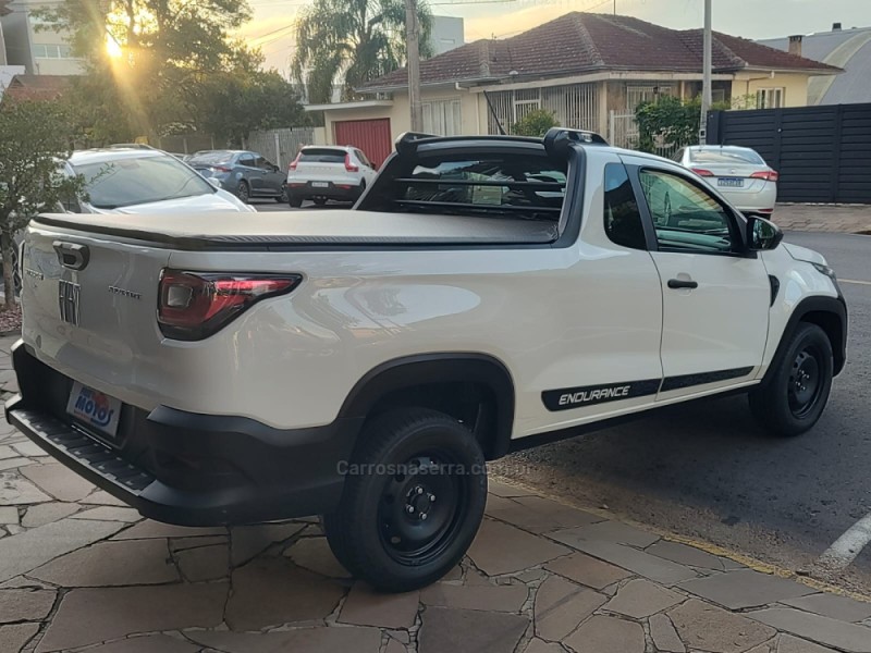 STRADA 1.4 ENDURANCE CD 8V FLEX 4P MANUAL - 2022 - FLORES DA CUNHA