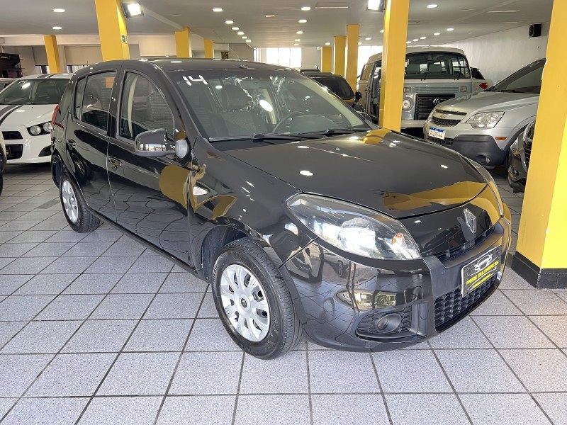 SANDERO 1.0 EXPRESSION 16V FLEX 4P MANUAL - 2014 - CAXIAS DO SUL