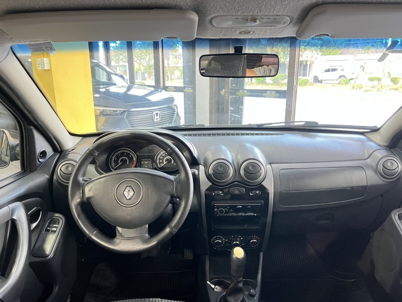 SANDERO 1.0 EXPRESSION 16V FLEX 4P MANUAL - 2014 - CAXIAS DO SUL