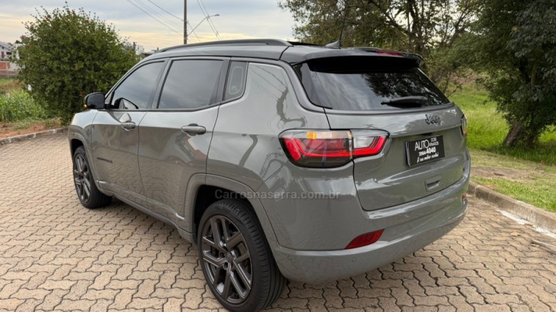 COMPASS 1.3 SERIE S T270 16V TURBO FLEX 4P AUTOMÁTICO - 2025 - DOIS IRMãOS