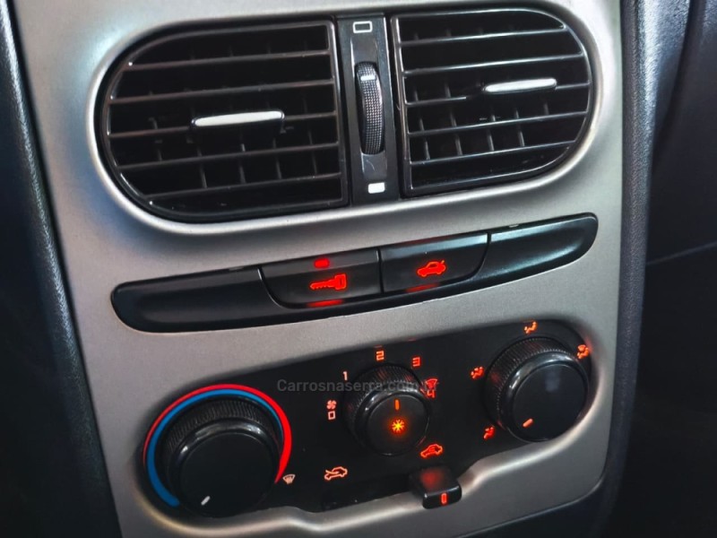 IDEA 1.4 MPI ATTRACTIVE 8V FLEX 4P MANUAL - 2014 - NOVO HAMBURGO