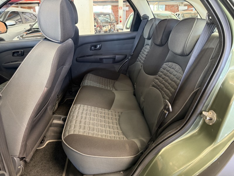 PALIO 1.8 MPI ADVENTURE LOCKER WEEKEND 8V FLEX 4P MANUAL - 2014 - FARROUPILHA