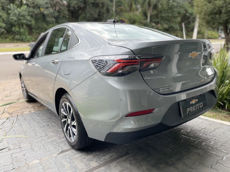 ONIX 1.0	PREMIER PLUS 12V TURBO FLEX 4P AUTOMÁTICO - 2026 - GUAPORé