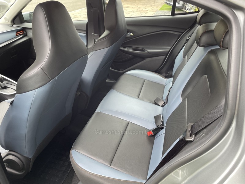 ONIX 1.0	PREMIER PLUS 12V TURBO FLEX 4P AUTOMÁTICO - 2026 - GUAPORé