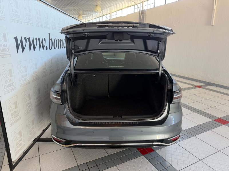 VIRTUS 1.0 200 TSI HIGHLINE AUTOMÁTICO - 2025 - PORTO ALEGRE