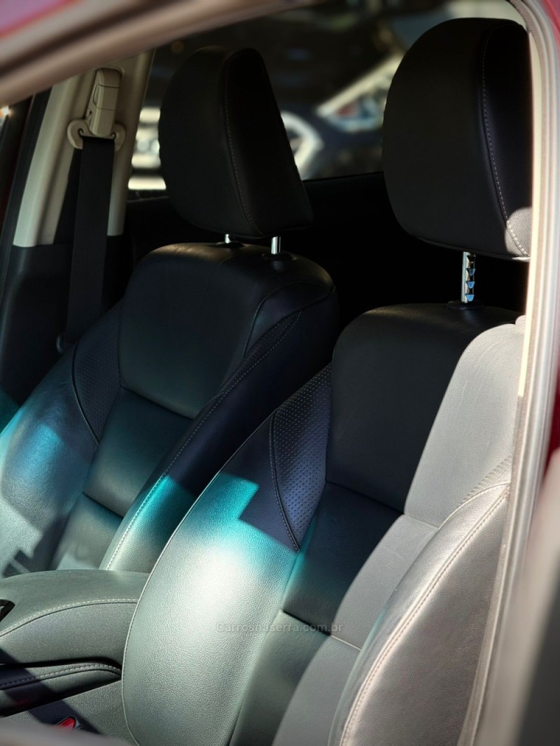 HR-V 1.8 16V FLEX TOURING 4P AUTOMÁTICO - 2018 - ENCANTADO
