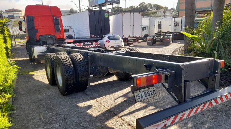 stralis hd 740 s42t 3 eixos 2011 caxias do sul