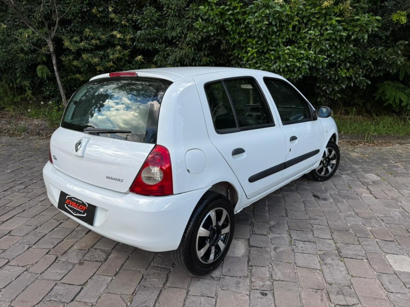 CLIO 1.0 AUTHENTIQUE 16V HI-FLEX 4P MANUAL - 2011 - CAXIAS DO SUL
