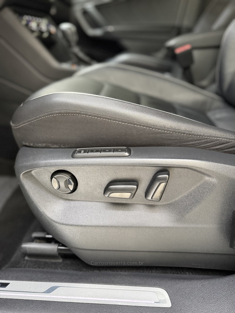 TIGUAN 2.0 ALLSPACE R-LINE 350 TSI 4X4 GASOLINA 4P - 2020 - FARROUPILHA