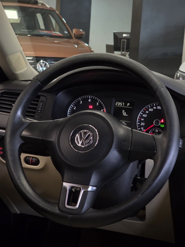 JETTA 2.0 COMFORTLINE FLEX 4P TIPTRONIC - 2012 - CAXIAS DO SUL