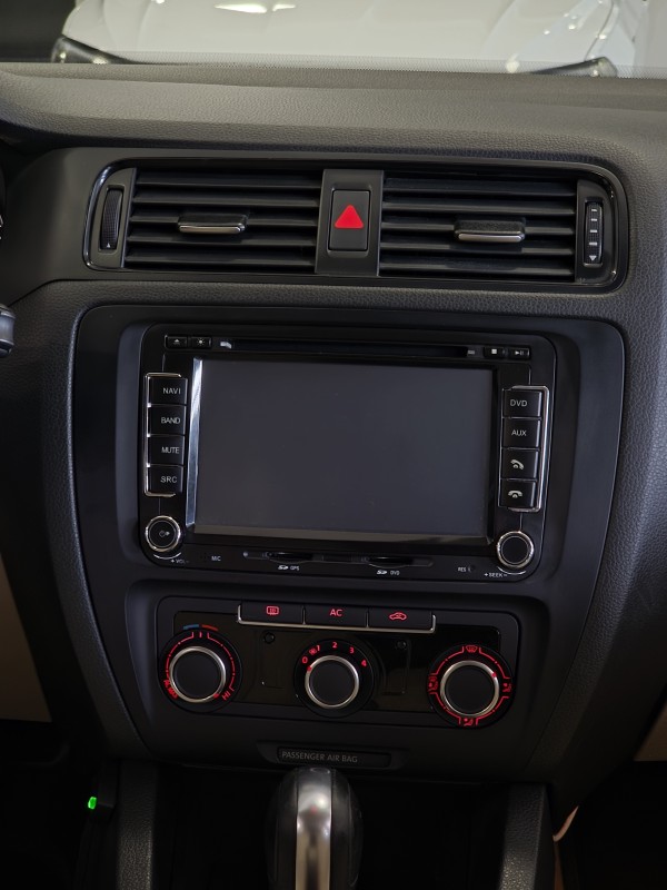 JETTA 2.0 COMFORTLINE FLEX 4P TIPTRONIC - 2012 - CAXIAS DO SUL