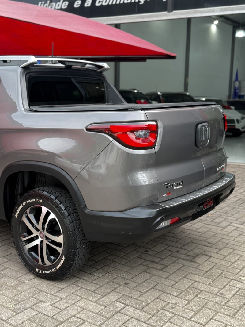 TORO 2.0 16V TURBO DIESEL VOLCANO AT9 4X4 AUTOMÁTICO - 2018 - ESTâNCIA VELHA
