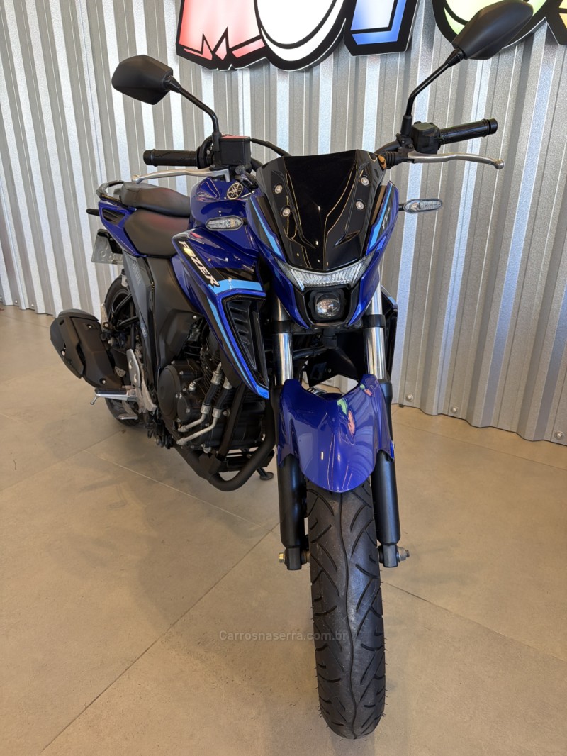 FAZER FZ25 - 2025 - VERANóPOLIS