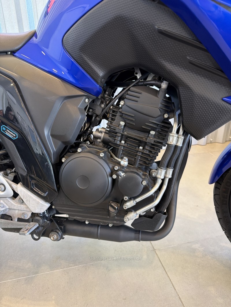 FAZER FZ25 - 2025 - VERANóPOLIS