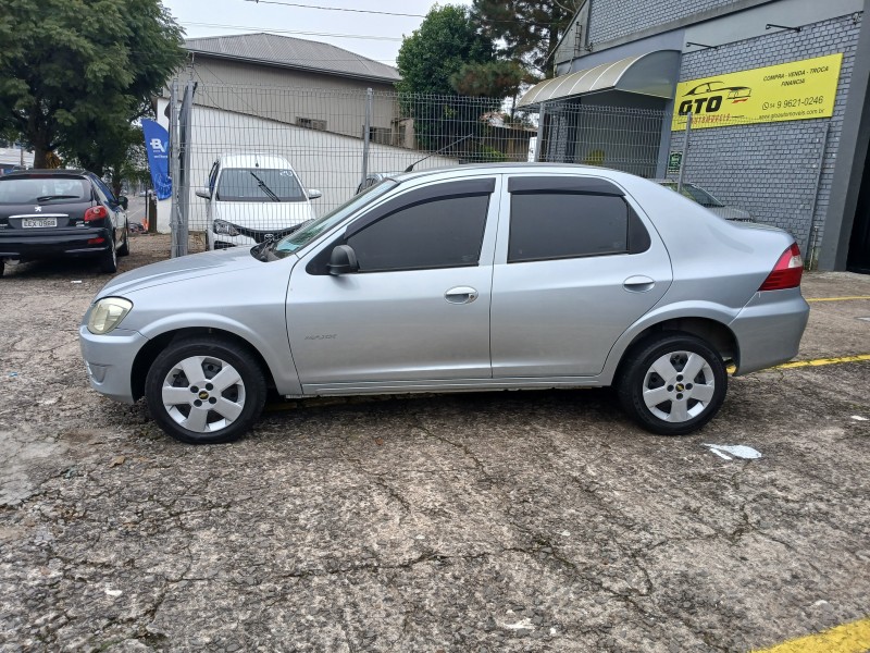 PRISMA 1.4 MPFI MAXX 8V FLEX 4P MANUAL - 2011 - FARROUPILHA