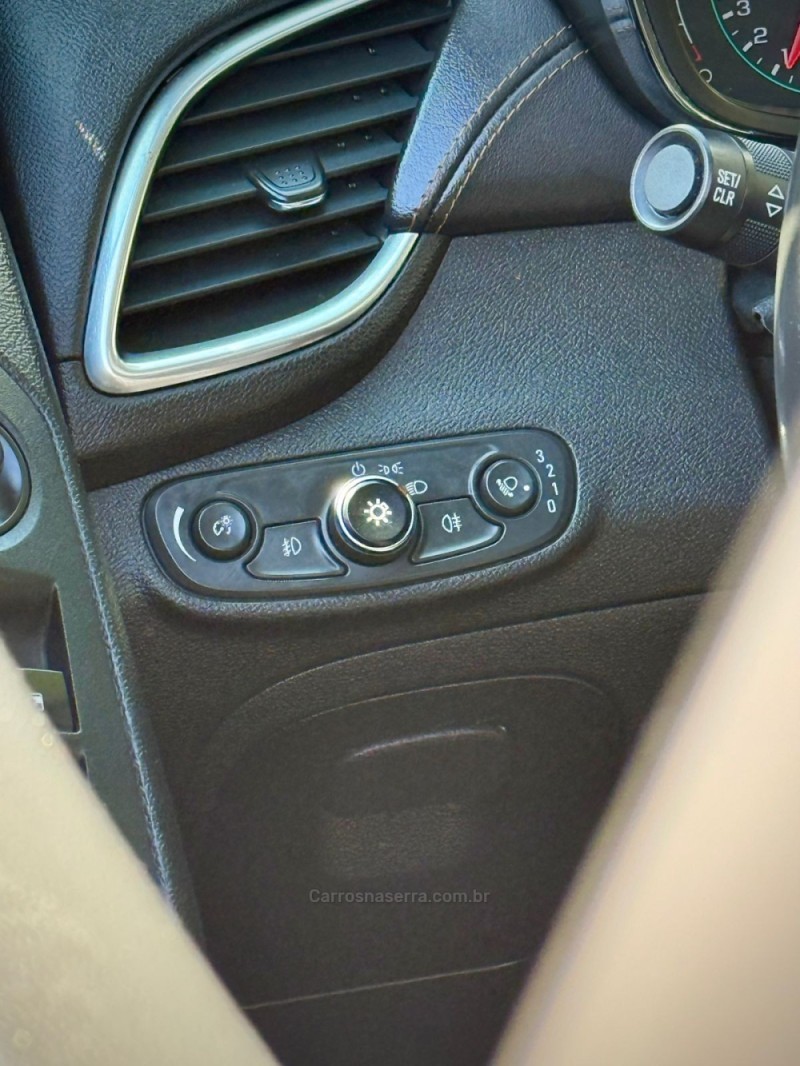 TRACKER 1.4 16V PREMIER TURBO FLEX 4P AUTOMÁTICO - 2019 - ENCANTADO