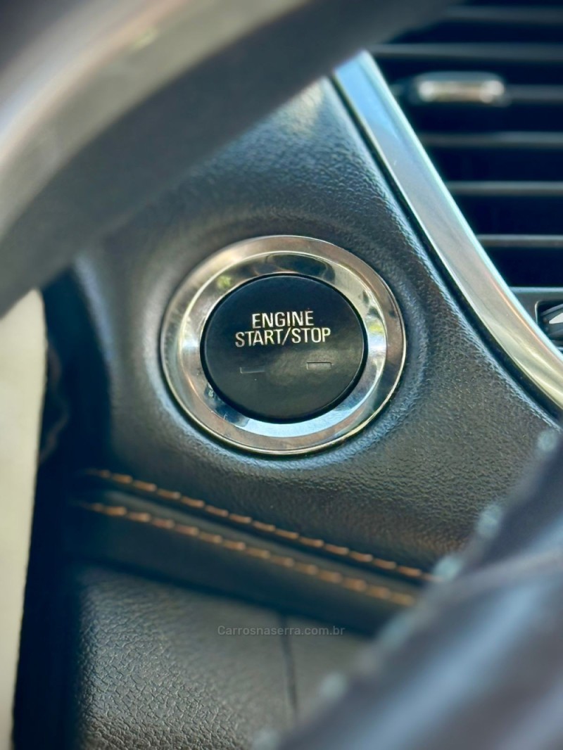 TRACKER 1.4 16V PREMIER TURBO FLEX 4P AUTOMÁTICO - 2019 - ENCANTADO