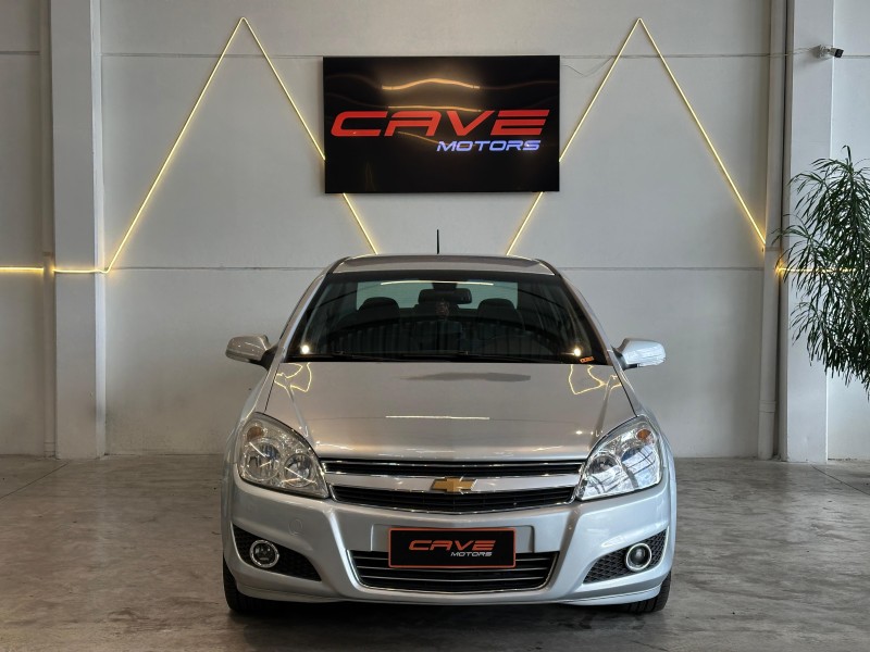 VECTRA 2.0 MPFI ELEGANCE 8V 140CV FLEX 4P MANUAL - 2011 - CAXIAS DO SUL