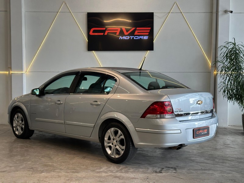 VECTRA 2.0 MPFI ELEGANCE 8V 140CV FLEX 4P MANUAL - 2011 - CAXIAS DO SUL