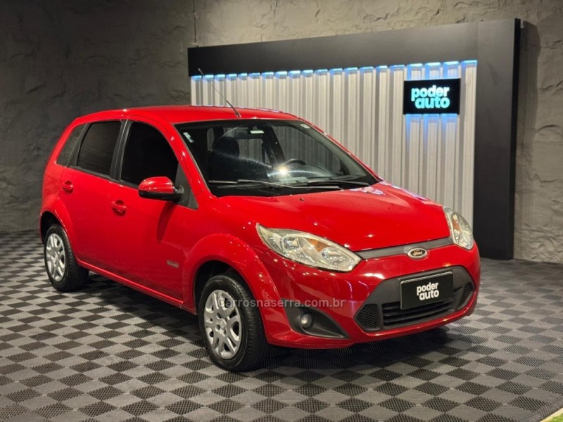 fiesta 1.6 mpi class 8v gasolina 4p manual 2013 farroupilha