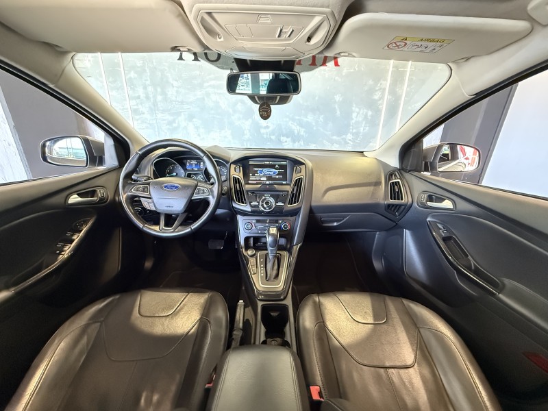 FOCUS 2.0 TITANIUM PLUS 16V FLEX 4P AUTOMÁTICO - 2016 - CAXIAS DO SUL