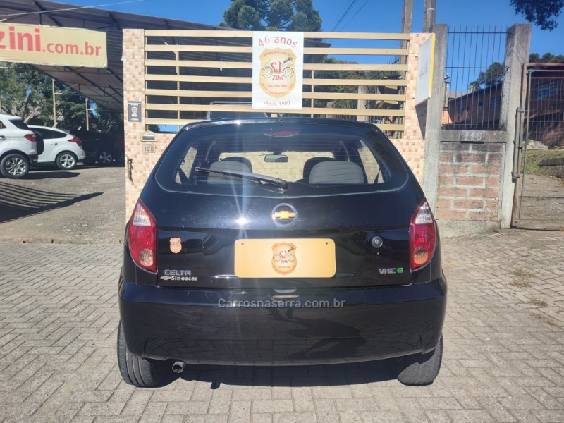 CELTA 1.0 MPFI SPIRIT 8V FLEX 4P MANUAL - 2010 - CANELA