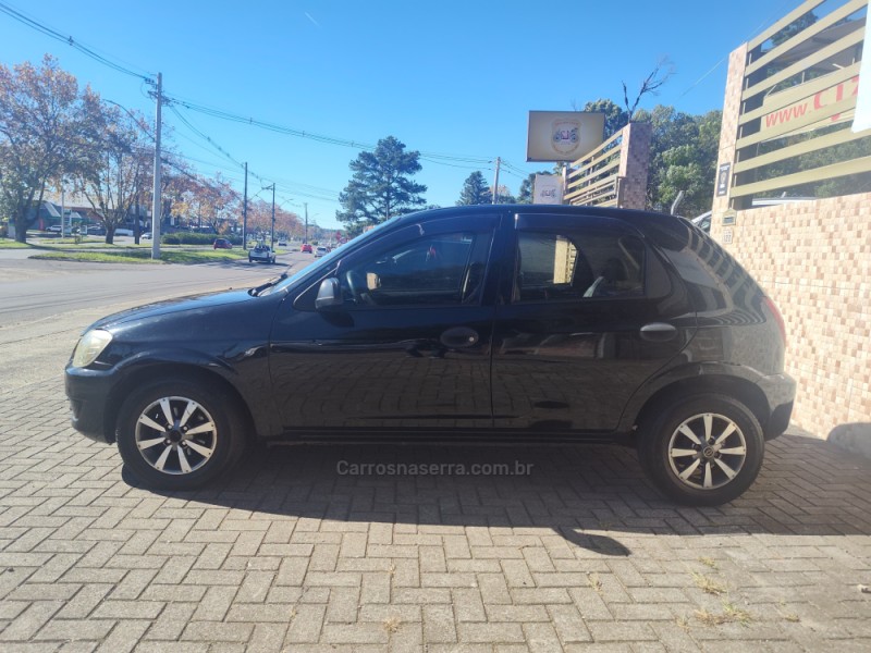 CELTA 1.0 MPFI SPIRIT 8V FLEX 4P MANUAL - 2010 - CANELA
