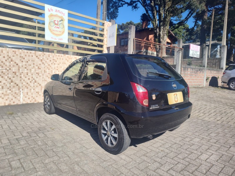 CELTA 1.0 MPFI SPIRIT 8V FLEX 4P MANUAL - 2010 - CANELA