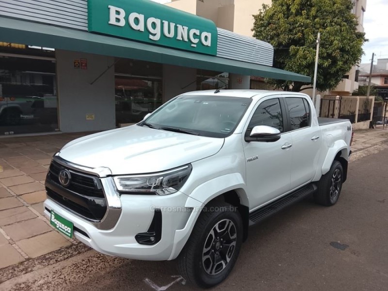 HILUX 2.8 SRX PLUS 4X4 CD TURBO DIESEL 4P AUTOMÁTICO