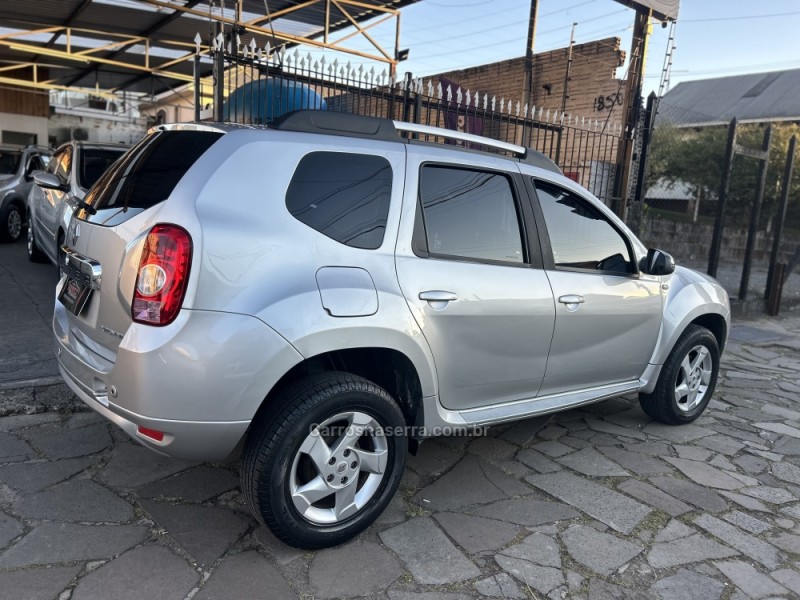 DUSTER 2.0 DYNAMIQUE 4X2 16V FLEX 4P AUTOMÁTICO - 2015 - CAXIAS DO SUL
