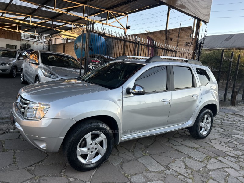 DUSTER 2.0 DYNAMIQUE 4X2 16V FLEX 4P AUTOMÁTICO - 2015 - CAXIAS DO SUL