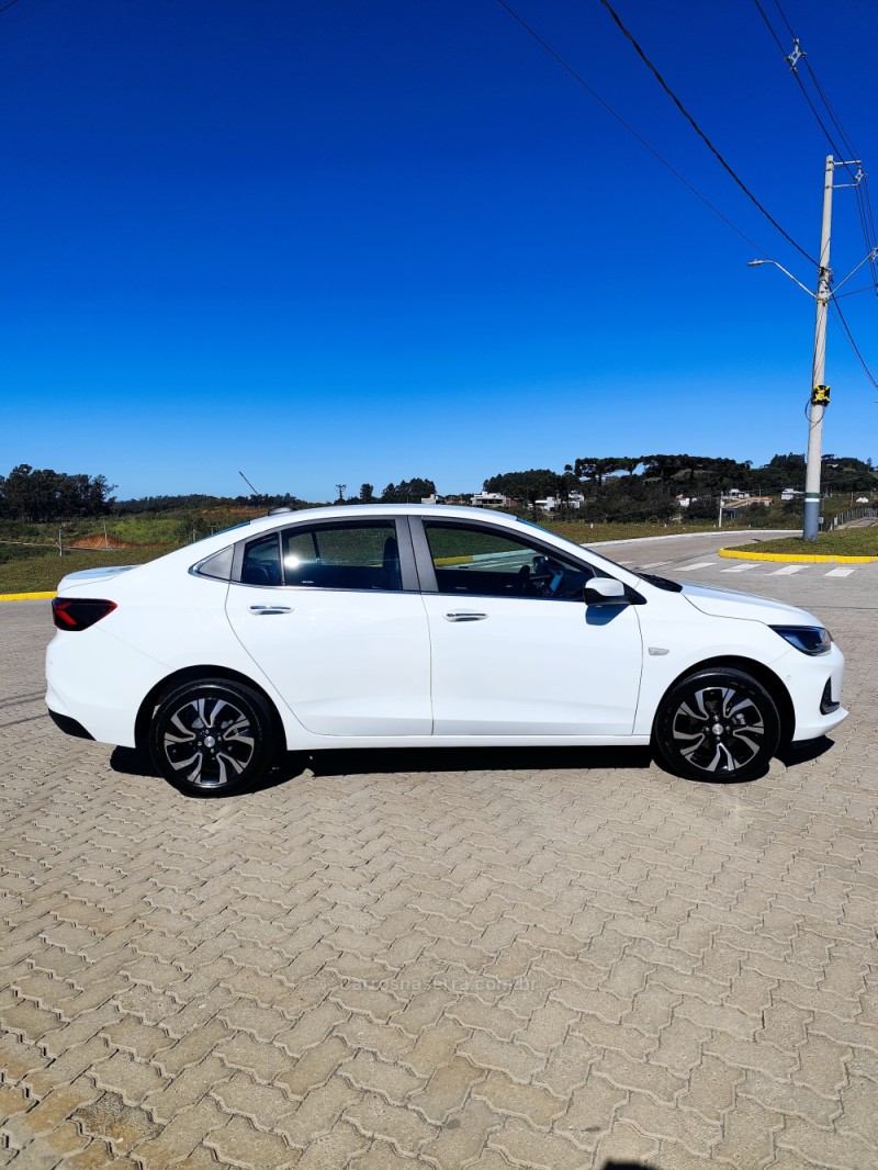 ONIX 1.0	PREMIER II PLUS 12V TURBO FLEX 4P AUTOMÁTICO - 2025 - GUAPORé