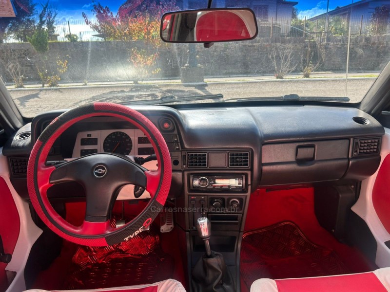 KADETT 2.0 EFI GL 8V GASOLINA 2P MANUAL - 1998 - CAMBARá DO SUL