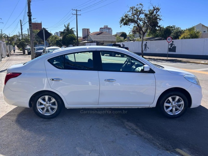 VERSA 1.6 16V FLEX SL 4P MANUAL - 2013 - VENâNCIO AIRES