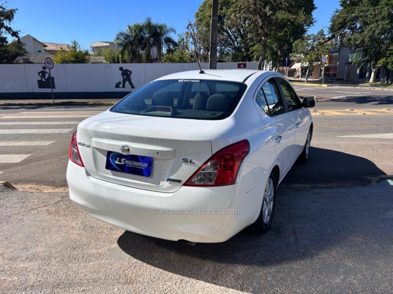 VERSA 1.6 16V FLEX SL 4P MANUAL - 2013 - VENâNCIO AIRES