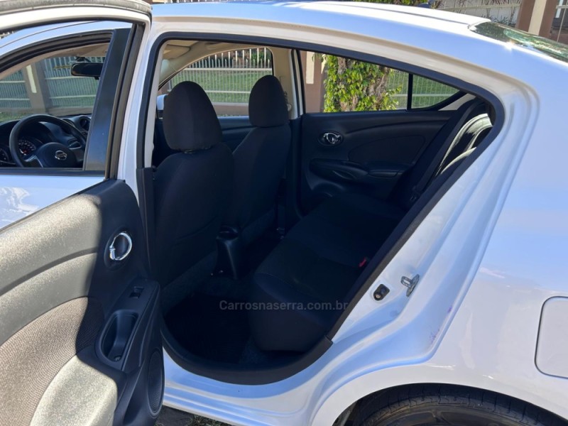 VERSA 1.6 16V FLEX SL 4P MANUAL - 2013 - VENâNCIO AIRES