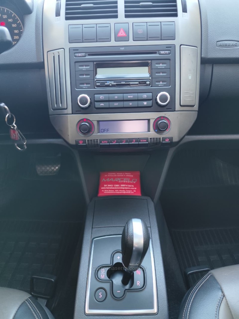POLO SEDAN 1.6 MI COMFORTLINE 8V FLEX 4P AUTOMATIZADO - 2014 - GUAPORé