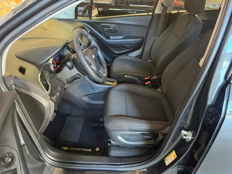 TRACKER 1.4 16V TURBO FLEX LT AUTOMÁTICO - 2018 - SãO MARCOS