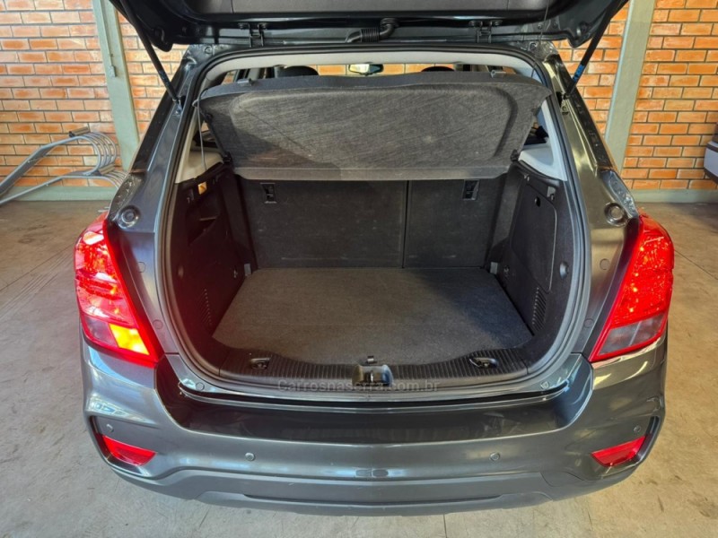 TRACKER 1.4 16V TURBO FLEX LT AUTOMÁTICO - 2018 - SãO MARCOS