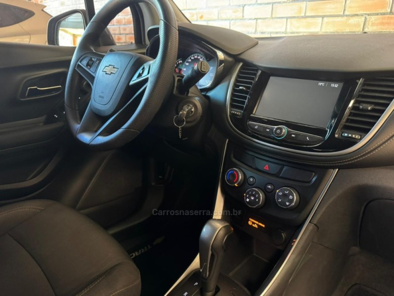 TRACKER 1.4 16V TURBO FLEX LT AUTOMÁTICO - 2018 - SãO MARCOS