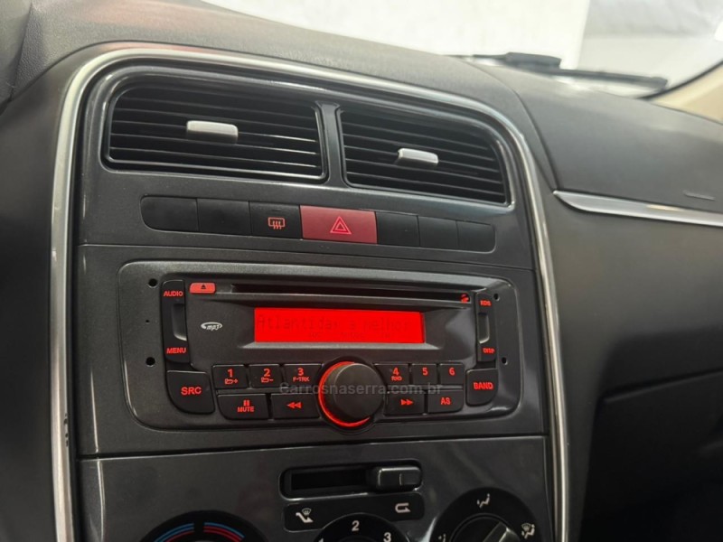 PUNTO 1.6 ESSENCE 16V FLEX 4P MANUAL - 2012 - CAXIAS DO SUL