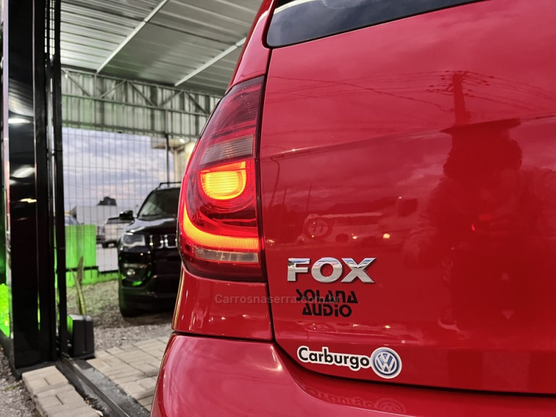 FOX 1.0 MI 8V FLEX 4P MANUAL - 2011 - CAXIAS DO SUL