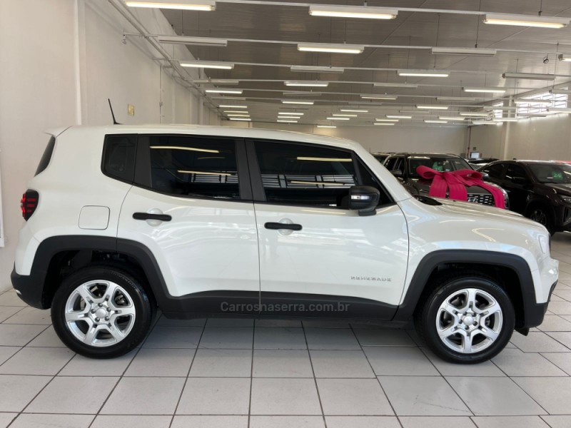 RENEGADE 1.3 T270 16V TURBO FLEX 4P AUTOMÁTICO - 2024 - BENTO GONçALVES
